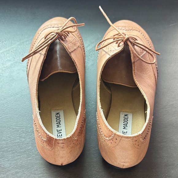 Steve Madden Tan Leather Oxfords NWOT - Picture 3 of 10